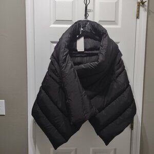 Black puffer wrap - black puffer vest - adjustable size - warm topper - NWT